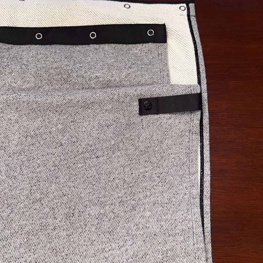 Lululemon Vinyasa Wrap Scarf - Picture 6 of 6